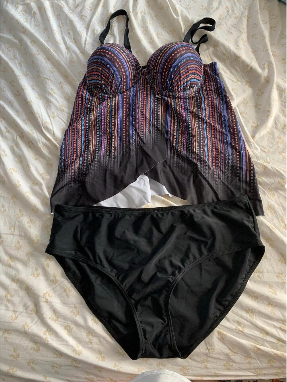 Size XL 16 Women Walmart Multi Color 2 piece Swimsuit